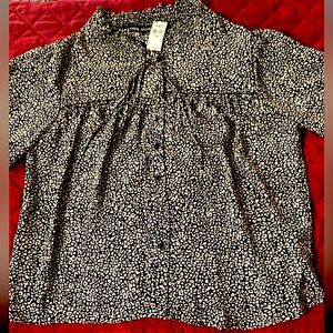 Cream and Black Ruffled Long Sleeve Blousee